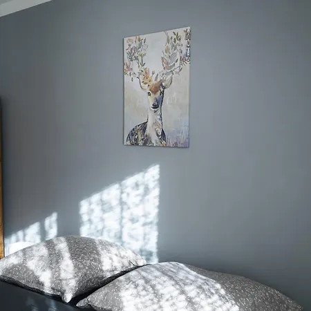 Revliving Hollabrunn - 4 Schlafzimmer - Inklusive Parkplatz Kleinstelzendorf