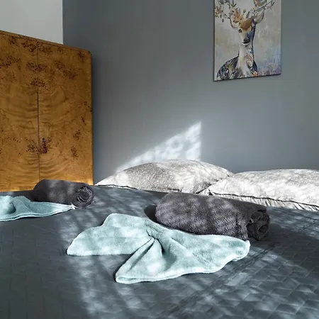 Revliving Hollabrunn - 4 Schlafzimmer * Kleinstelzendorf