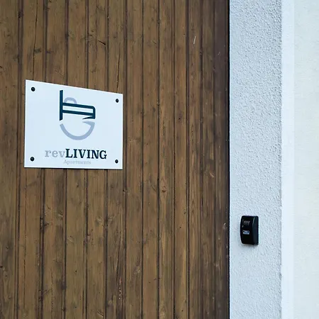 Revliving Hollabrunn - 4 Schlafzimmer Apartment Kleinstelzendorf