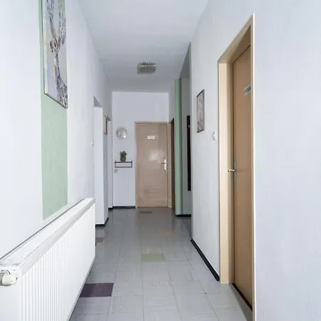 Revliving Hollabrunn - 4 Schlafzimmer *