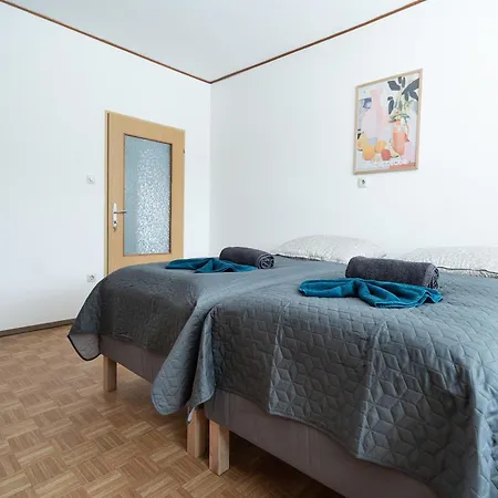 Revliving Hollabrunn - 4 Schlafzimmer