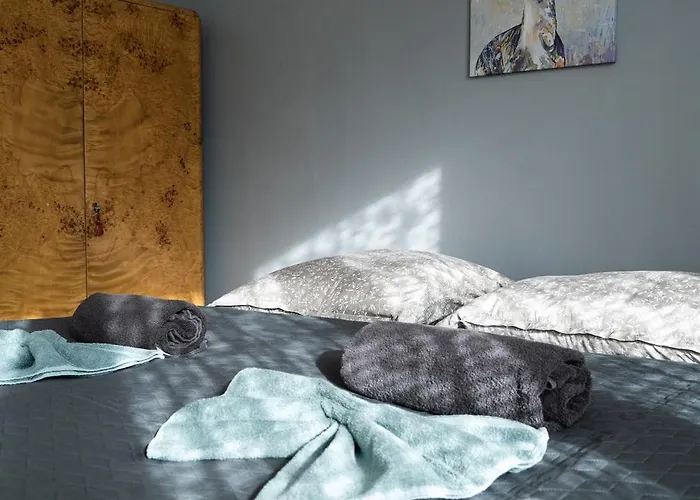 Revliving Hollabrunn - 4 Schlafzimmer * Kleinstelzendorf