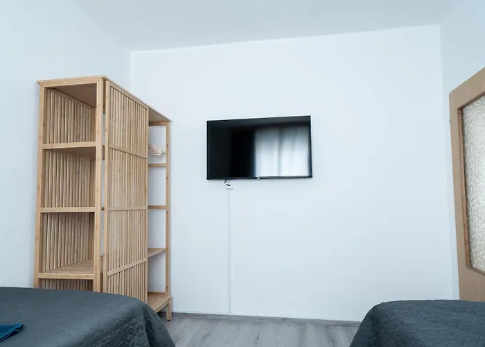 Revliving Hollabrunn - 4 Schlafzimmer Apartment