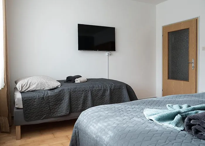 Apartment Revliving Hollabrunn - 4 Schlafzimmer